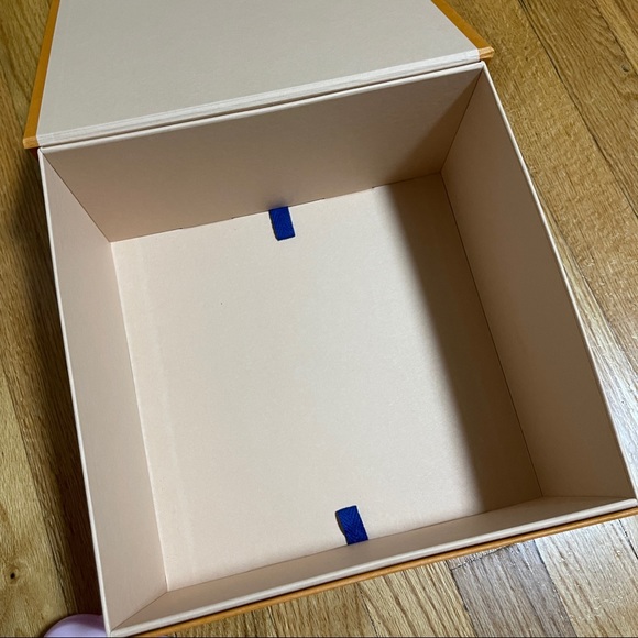 Louis Vuitton Box - Picture 4 of 15